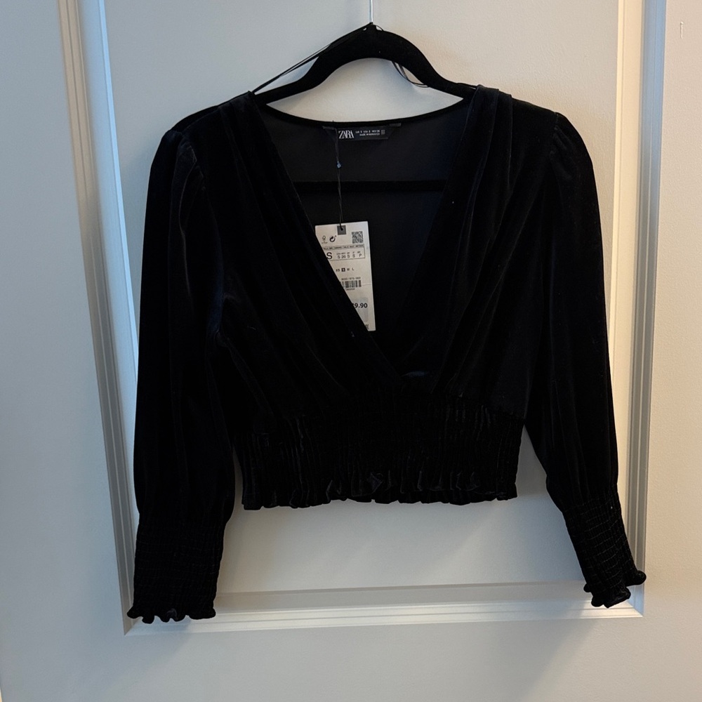 Zara Elegant Black Velvet Blouse